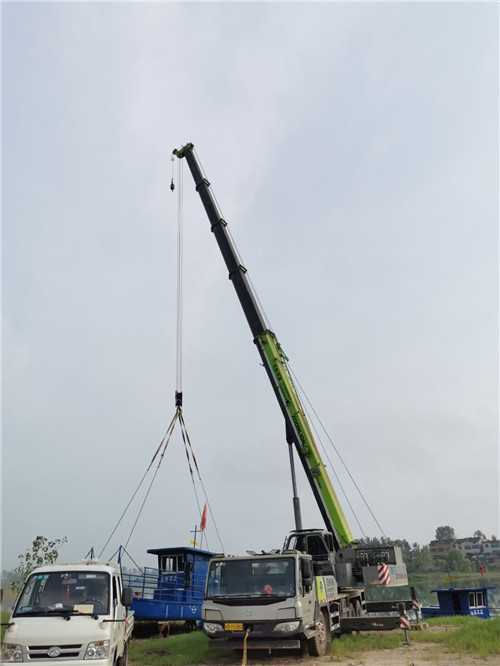 深圳市桥梁建设吊装案例